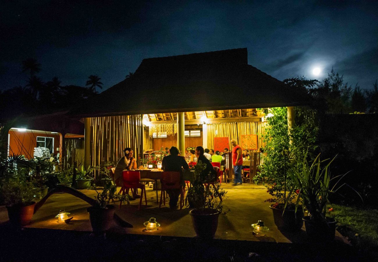 Bangalô em Anapoto - RIMATARA - Bungalow Ā'Ā URA Toru