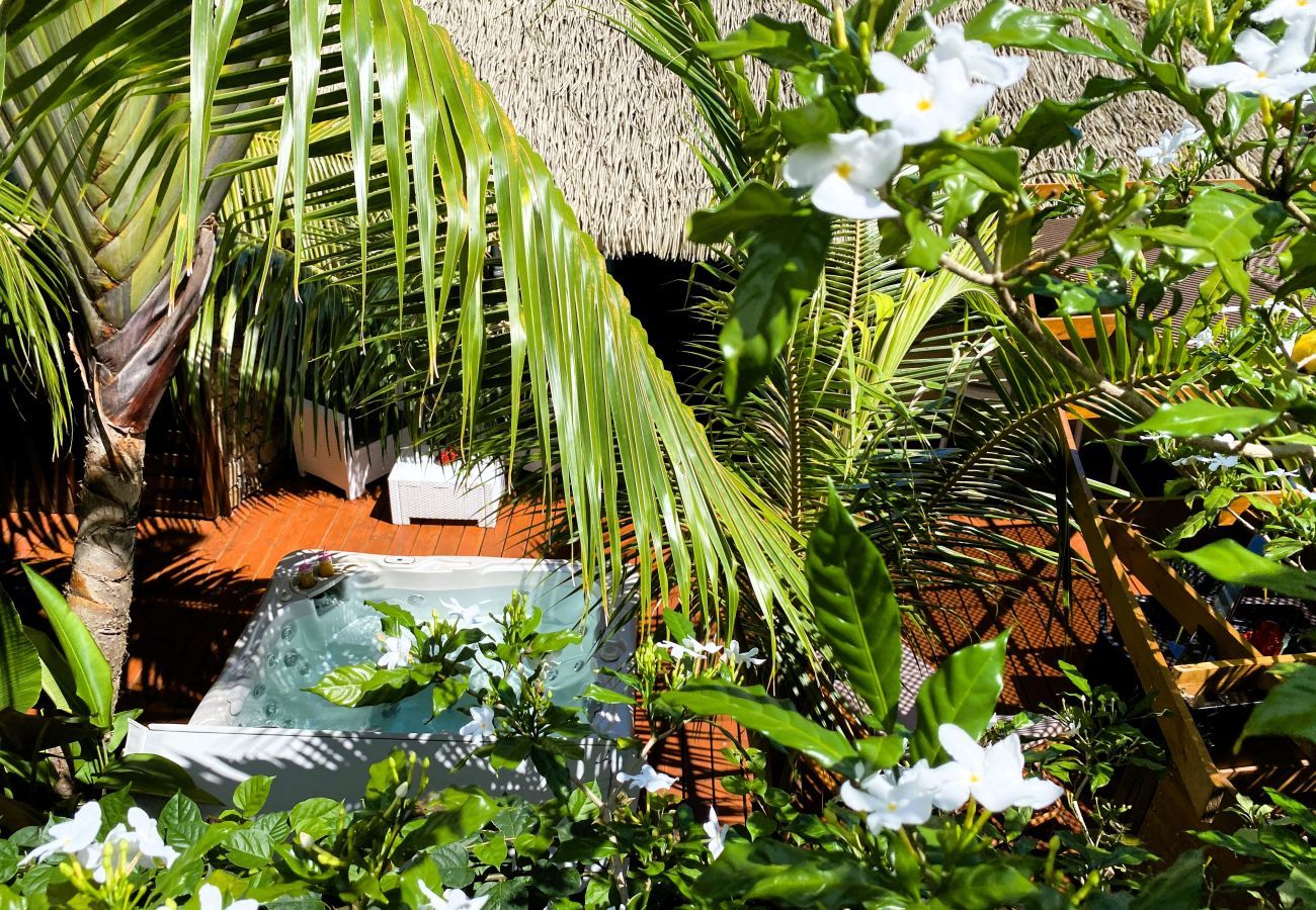 Bangalô em Pihaena - MOOREA - The ZEN Den spa