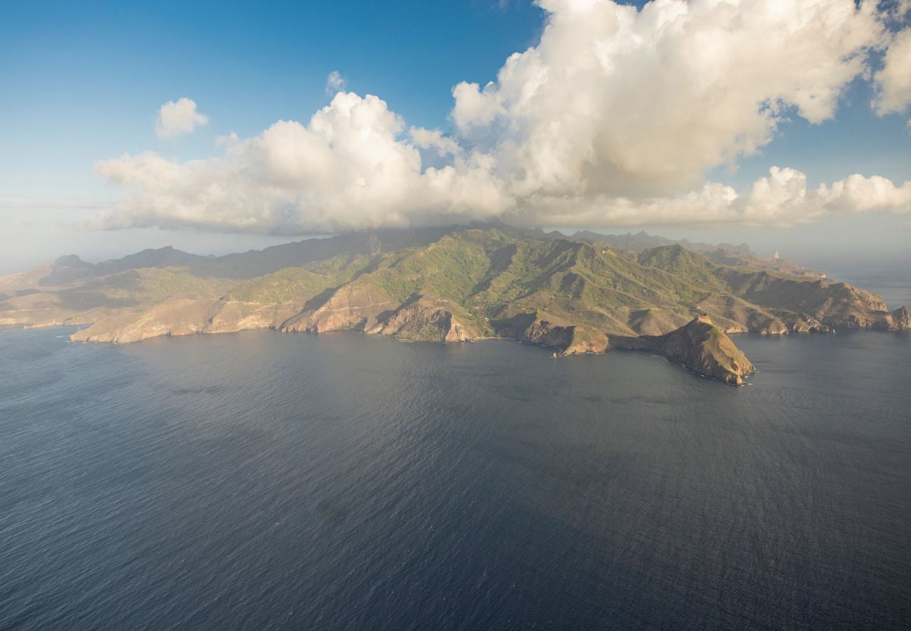 Quarto em Hakahau - UA POU - Hakahau Room Piti