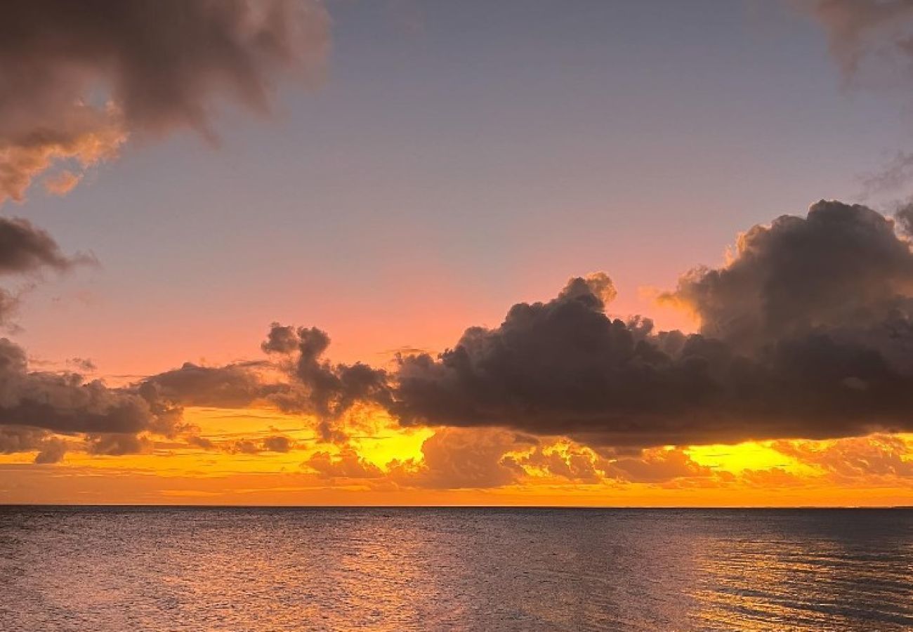 Bangalô em Avatoru - RANGIROA - Tihiata Bungalow