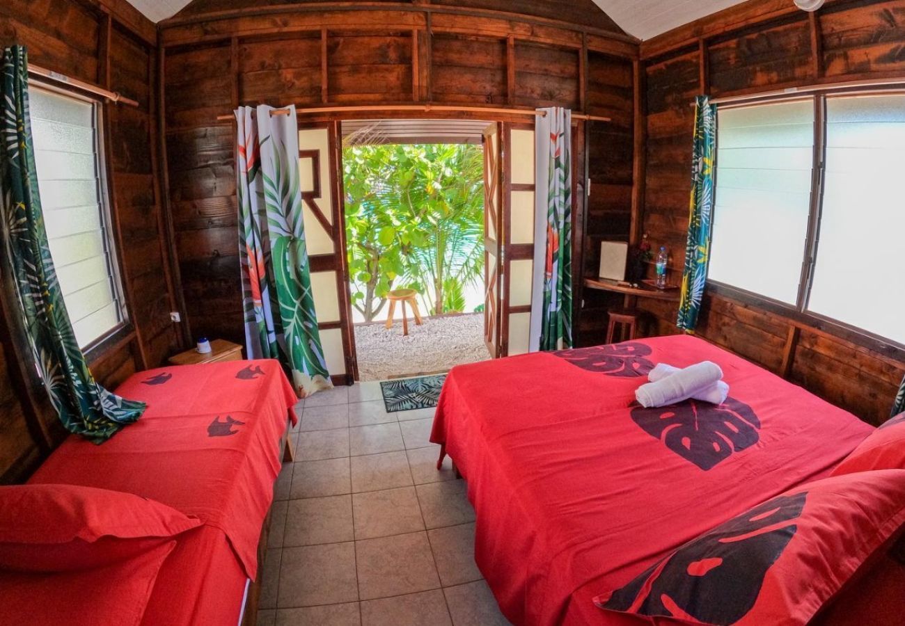 Bangalô em Avatoru - RANGIROA - Tihiata Bungalow