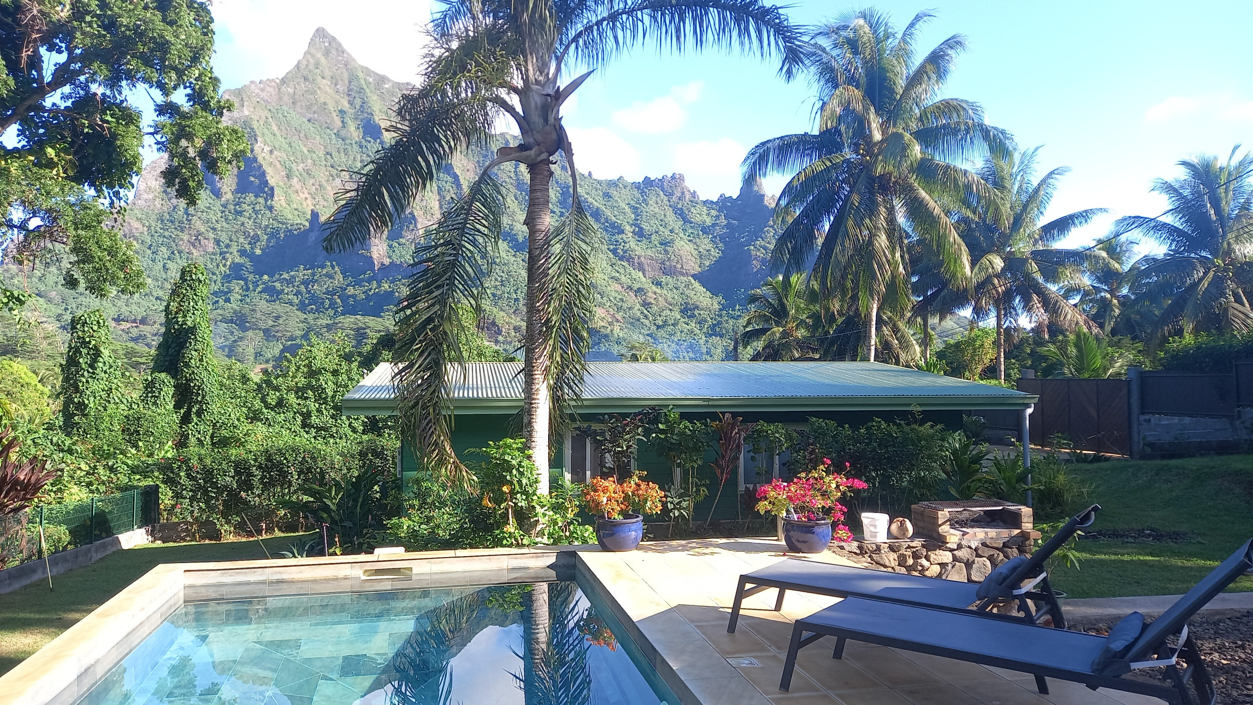  in Paopao - MOOREA - Paopao Pool Mountain