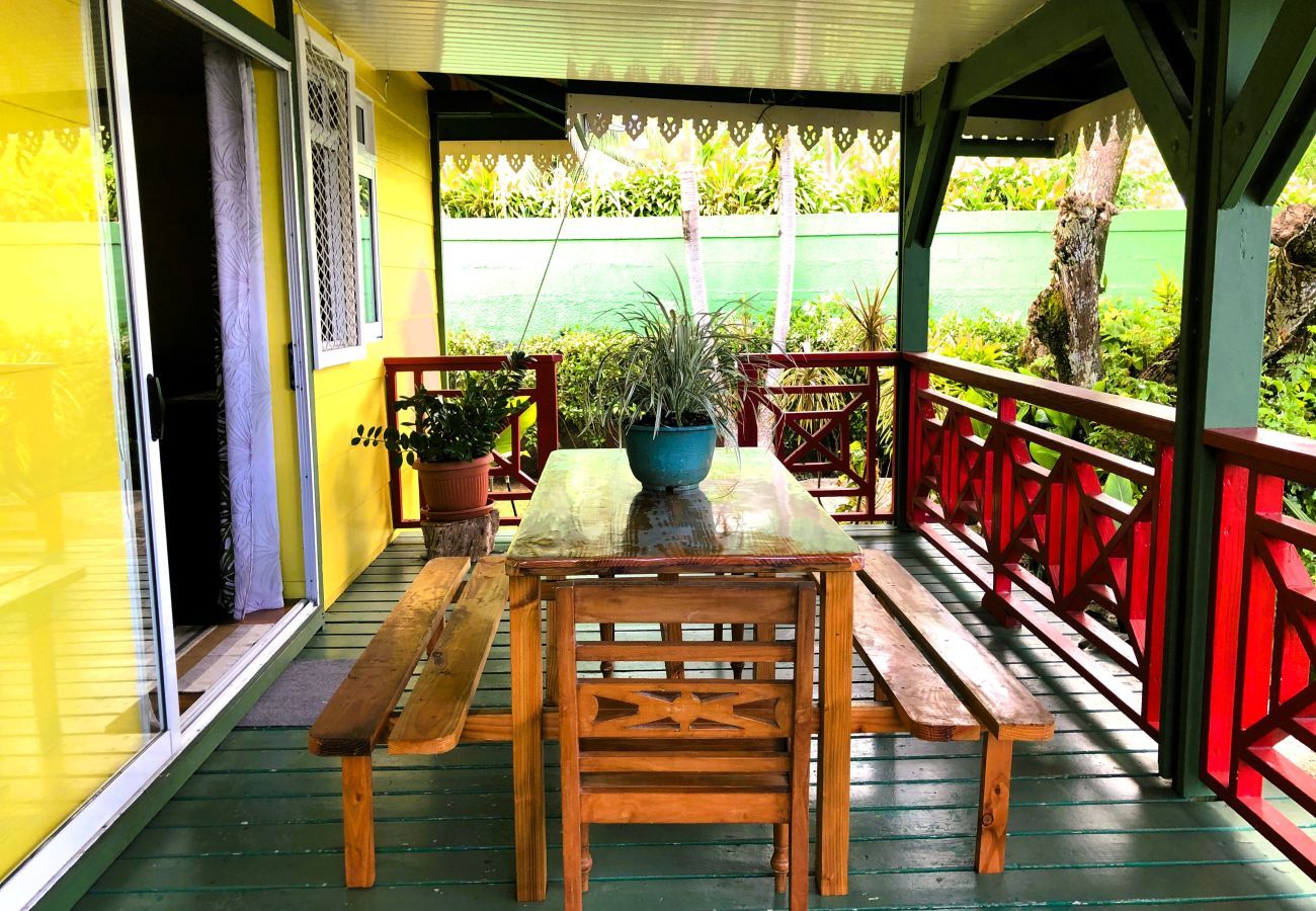 Holiday home in Raiatea with terrace
