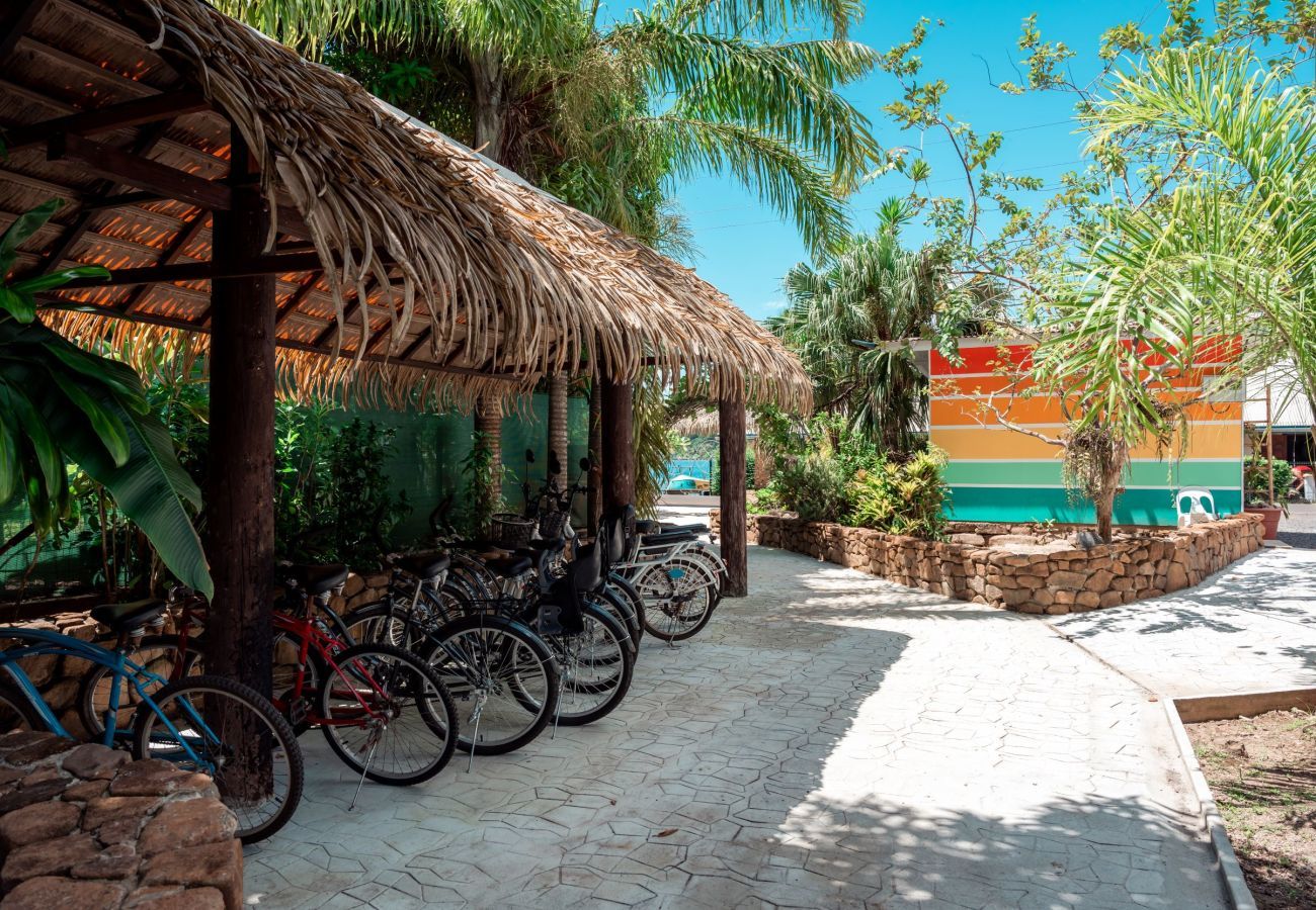 Bungalow in Haamene - TAHAA - Fare OPUHI